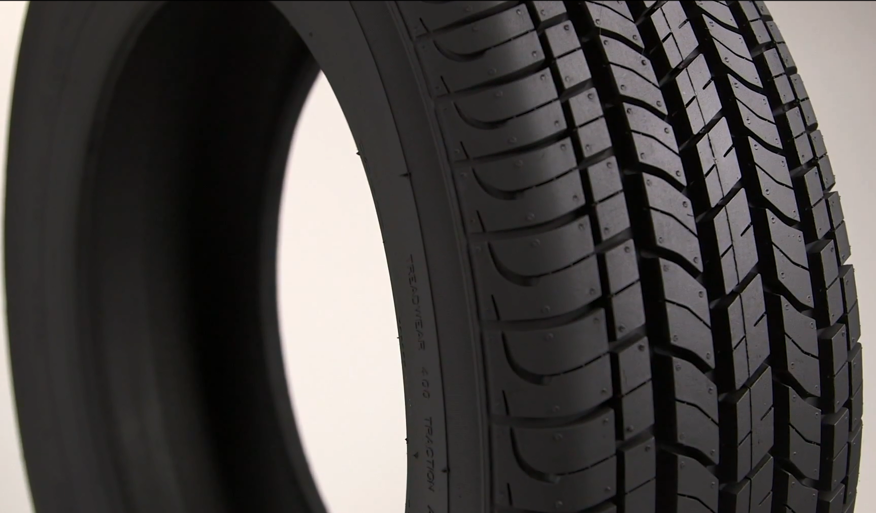 Шины Maxxis Bravo Hp M3 Купить