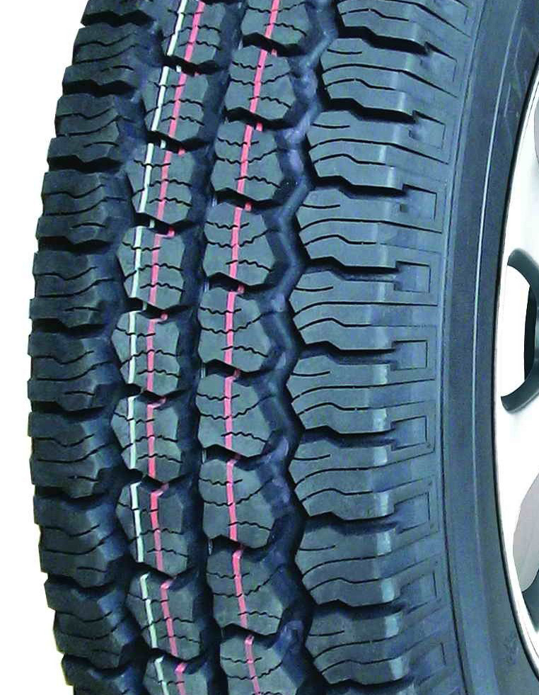 Всесезонка на 15. Шины Максис 205/70 r15 c. Максис 205 70 15. Maxxis 205/70/15. 205 70 R15c всесезонные.